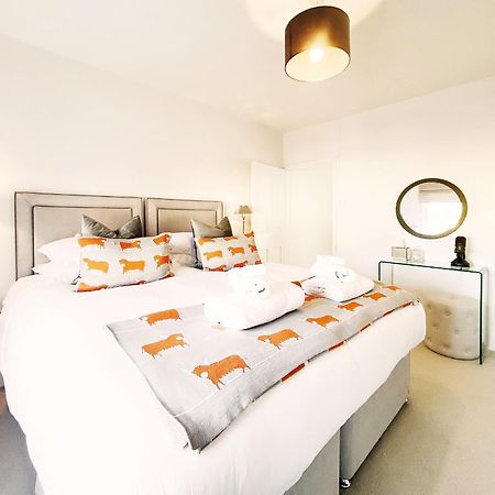 3 Chestnut Terrace By The Suffolk Cottage Collection Long Melford Bagian luar foto
