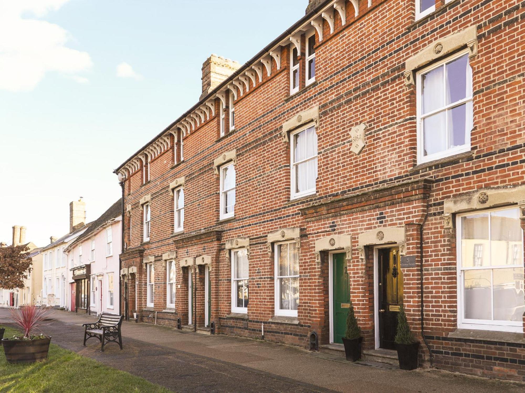 3 Chestnut Terrace By The Suffolk Cottage Collection Long Melford Bagian luar foto